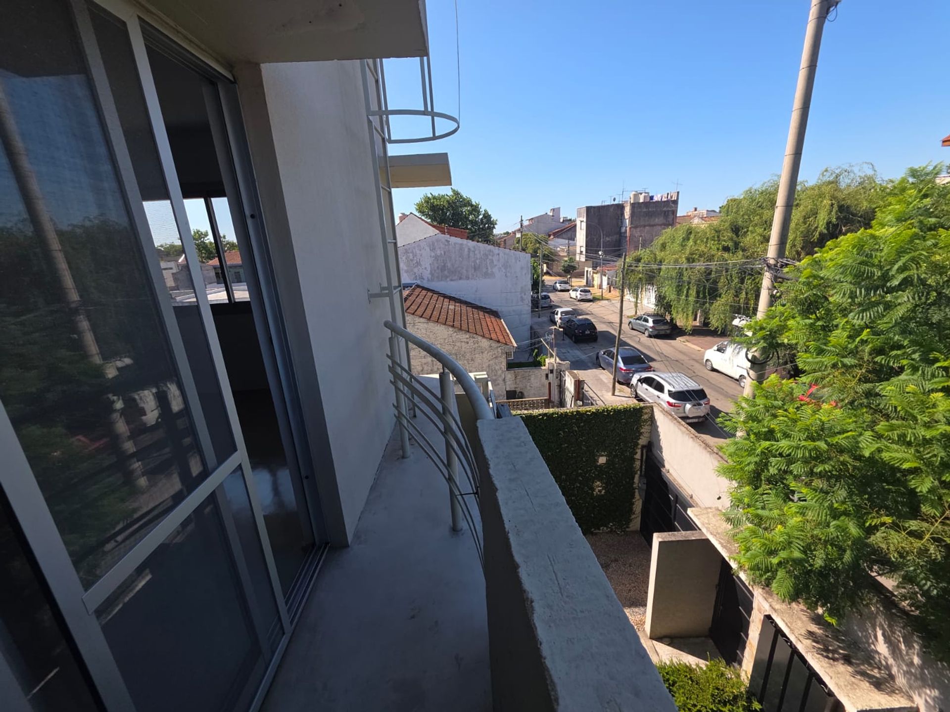Venta Triplex. 3 Amb. Coch. Quincho. Olivos