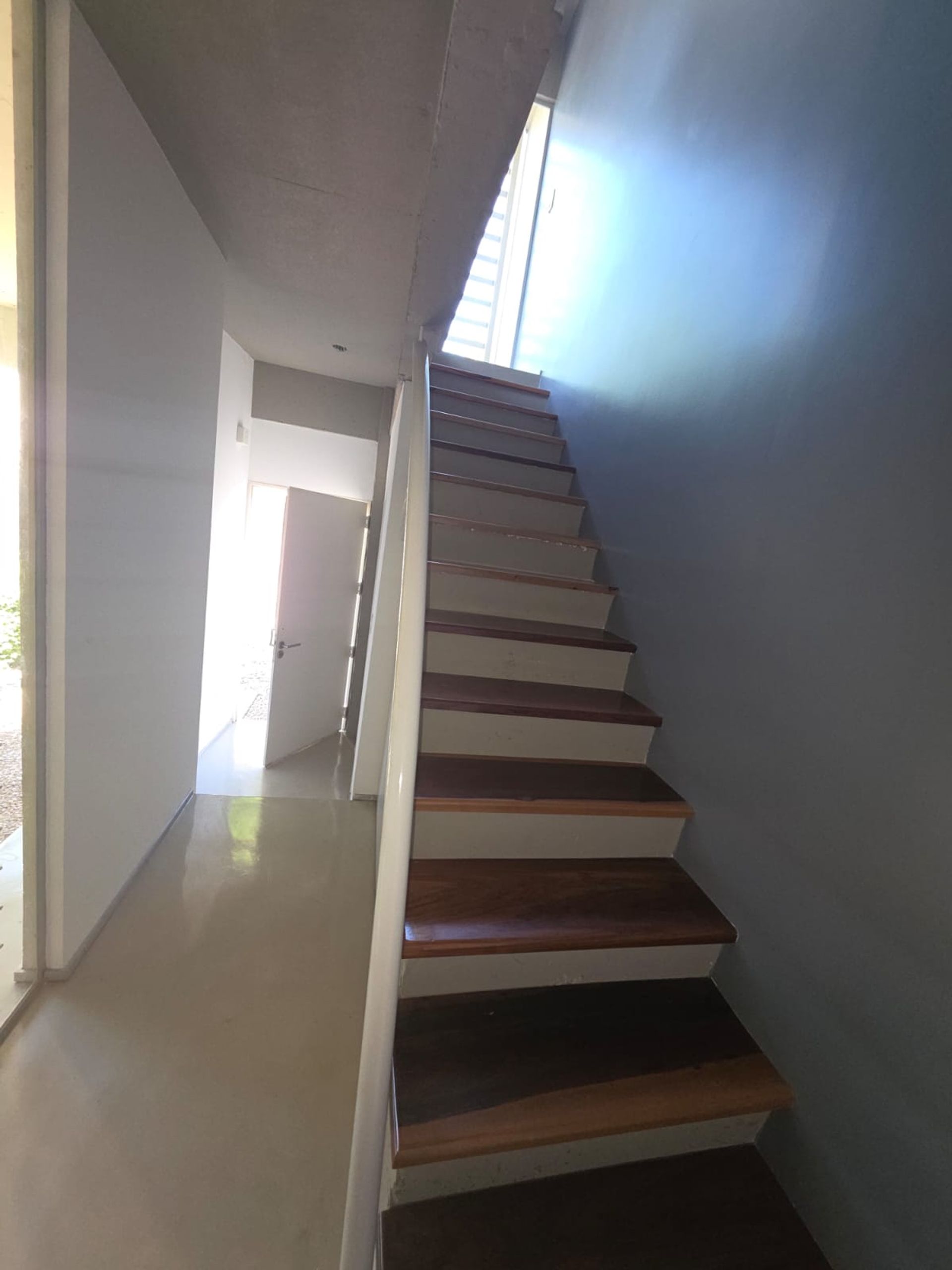 Venta Triplex. 3 Amb. Coch. Quincho. Olivos