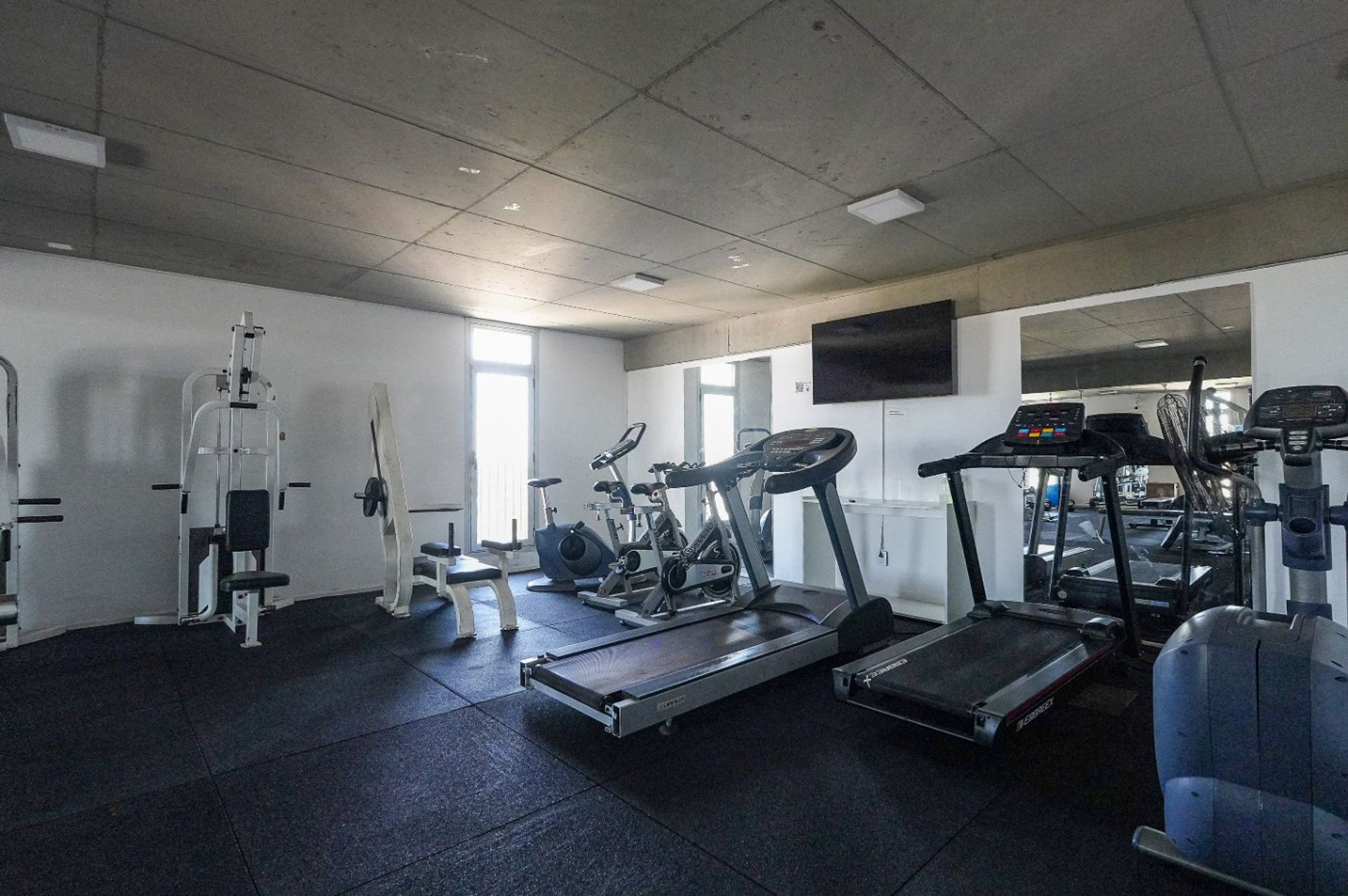 Venta 3 Ambiente Cochera Baulera Torre Awwa Olivos