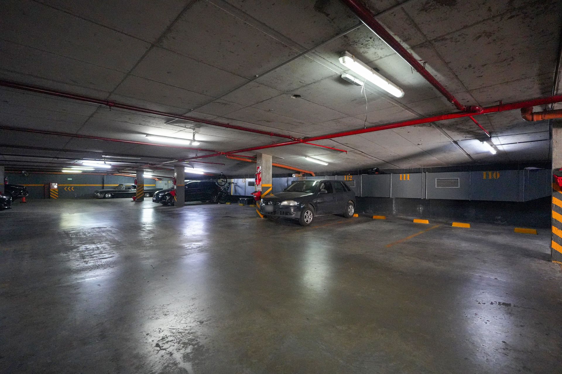 Venta 3 Ambiente Cochera Baulera Torre Awwa Olivos