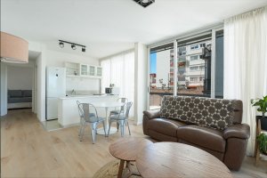 Venta 3 Ambiente Cochera Baulera Torre Awwa Olivos