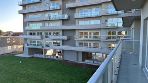 Venta Monoambiente Balcon Cochera Martelli Permuta