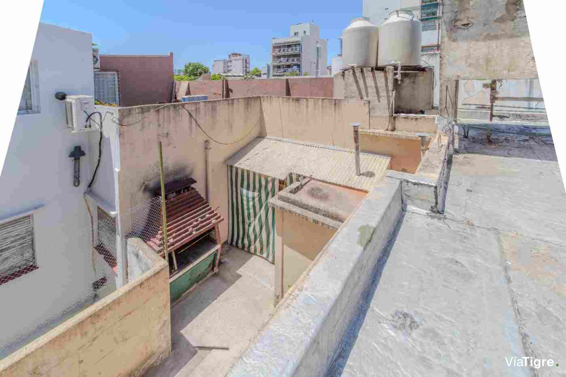 PH 3 ambientes al frente con balcón patio, terraza