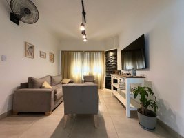 Venta casa a estrenar 5 ambientes San Isidro