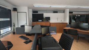 Office 102 square meters for rent furnished Beccar