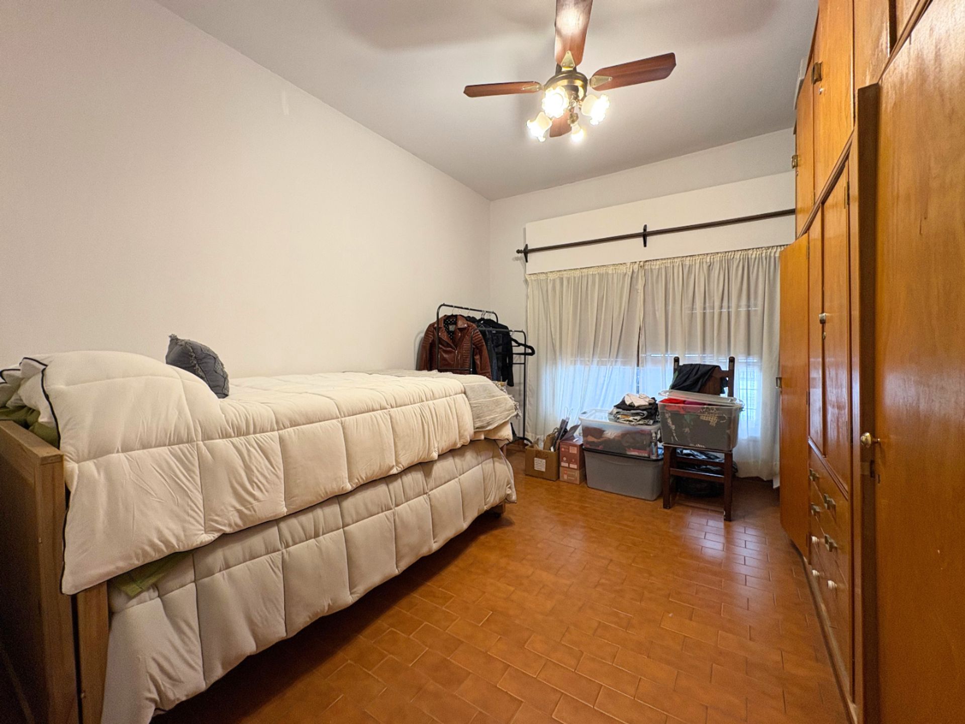 Casa 4 amb en venta - Florida - COCHERAS - PERMUTA