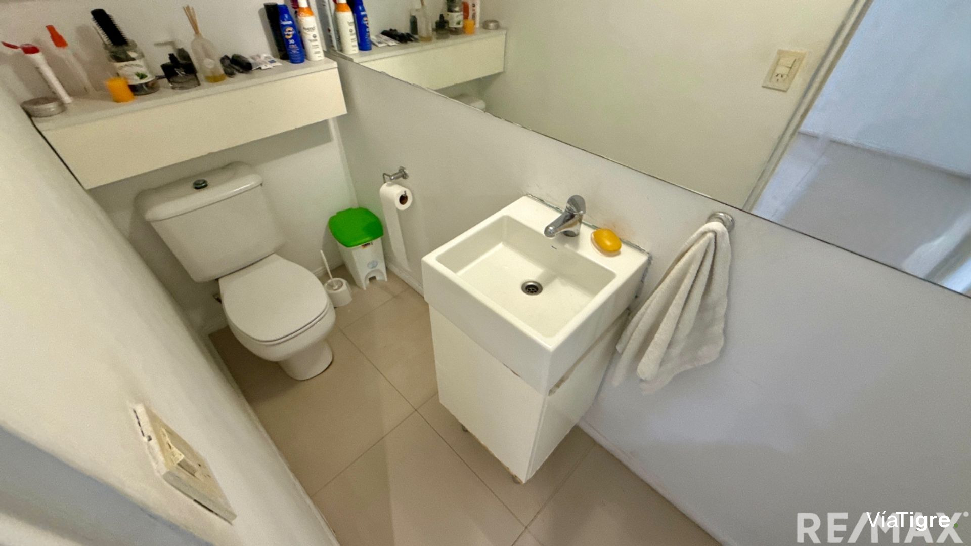 Venta departamento 4 ambientes con cochera Olivos