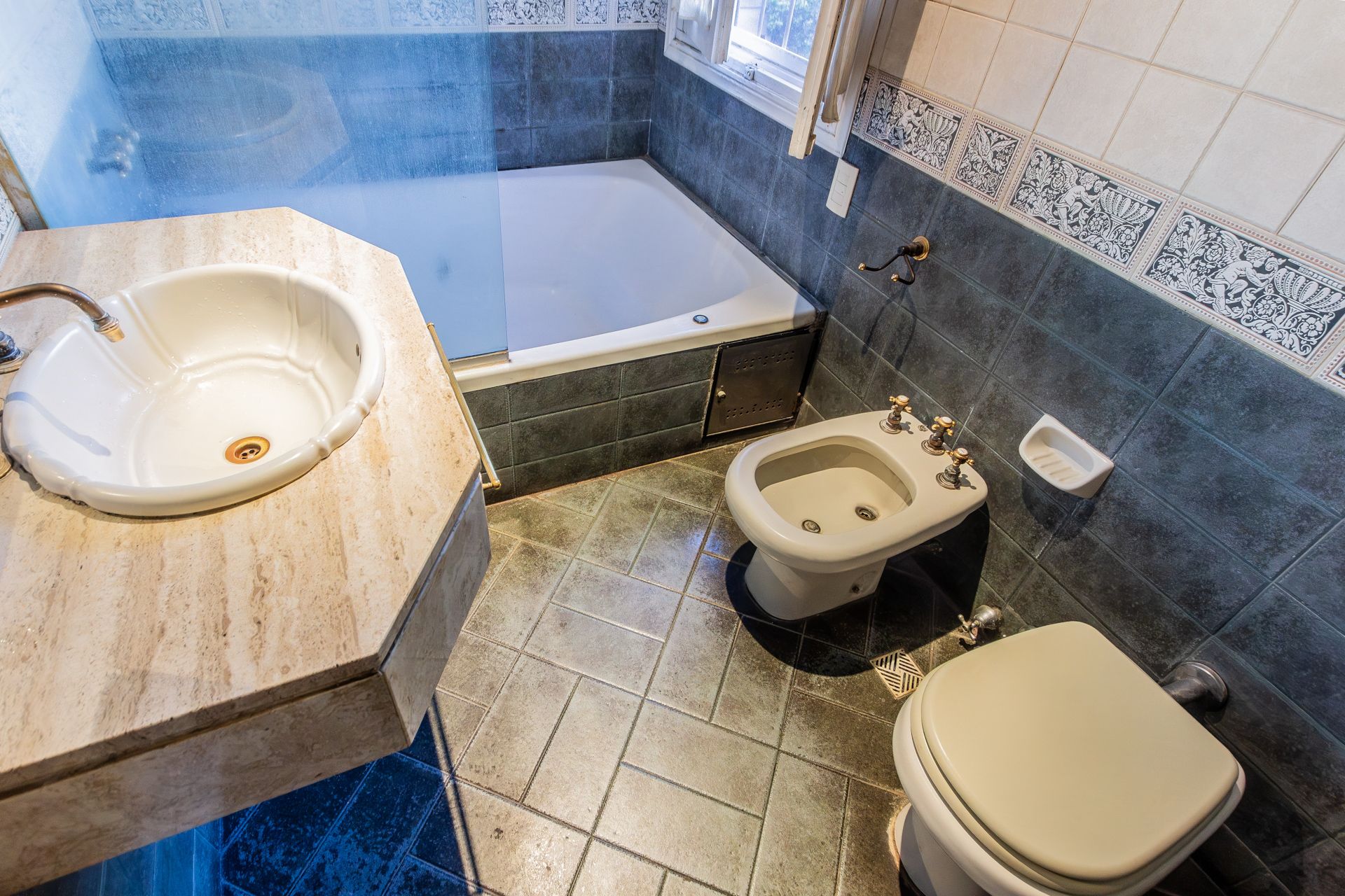 Venta Casa 6 Ambientes Florida Pileta