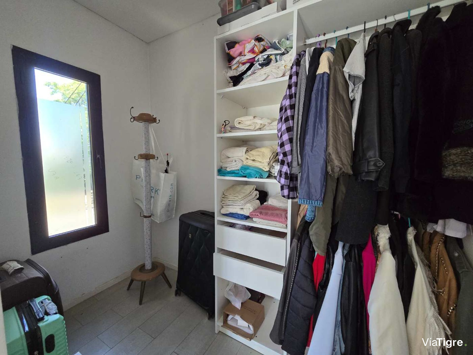 Hermoso Duplex De 4 Amb. Con Cochera Y Parque