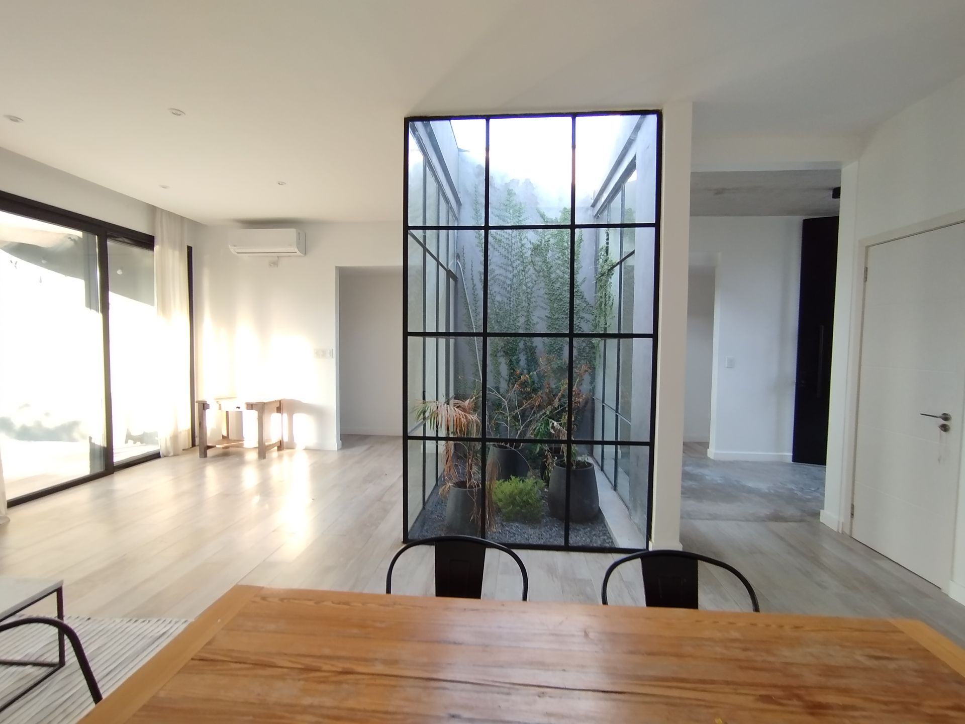 Casa En Venta 5 Amb. Barrio Carpinchos, Nordelta