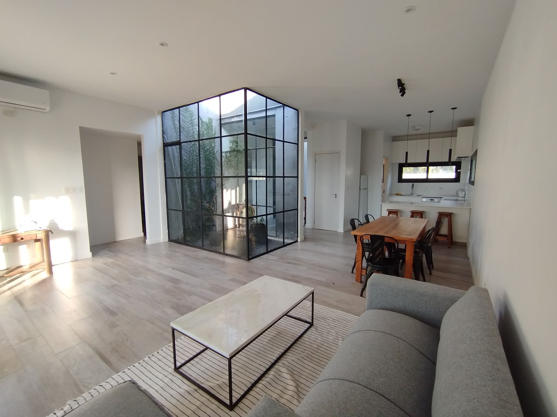 Casa En Venta 5 Amb. Barrio Carpinchos, Nordelta