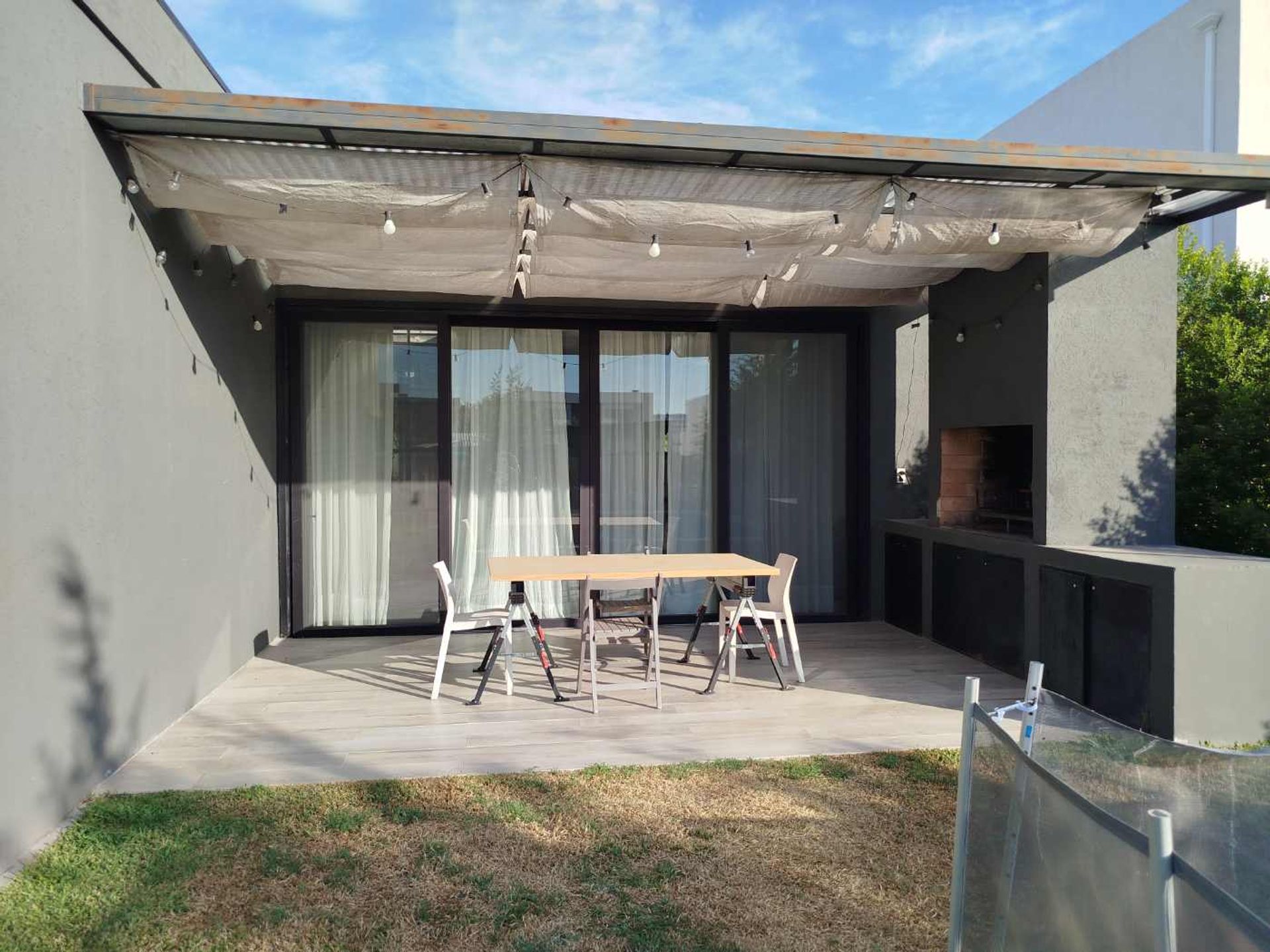 Casa En Venta 5 Amb. Barrio Carpinchos, Nordelta