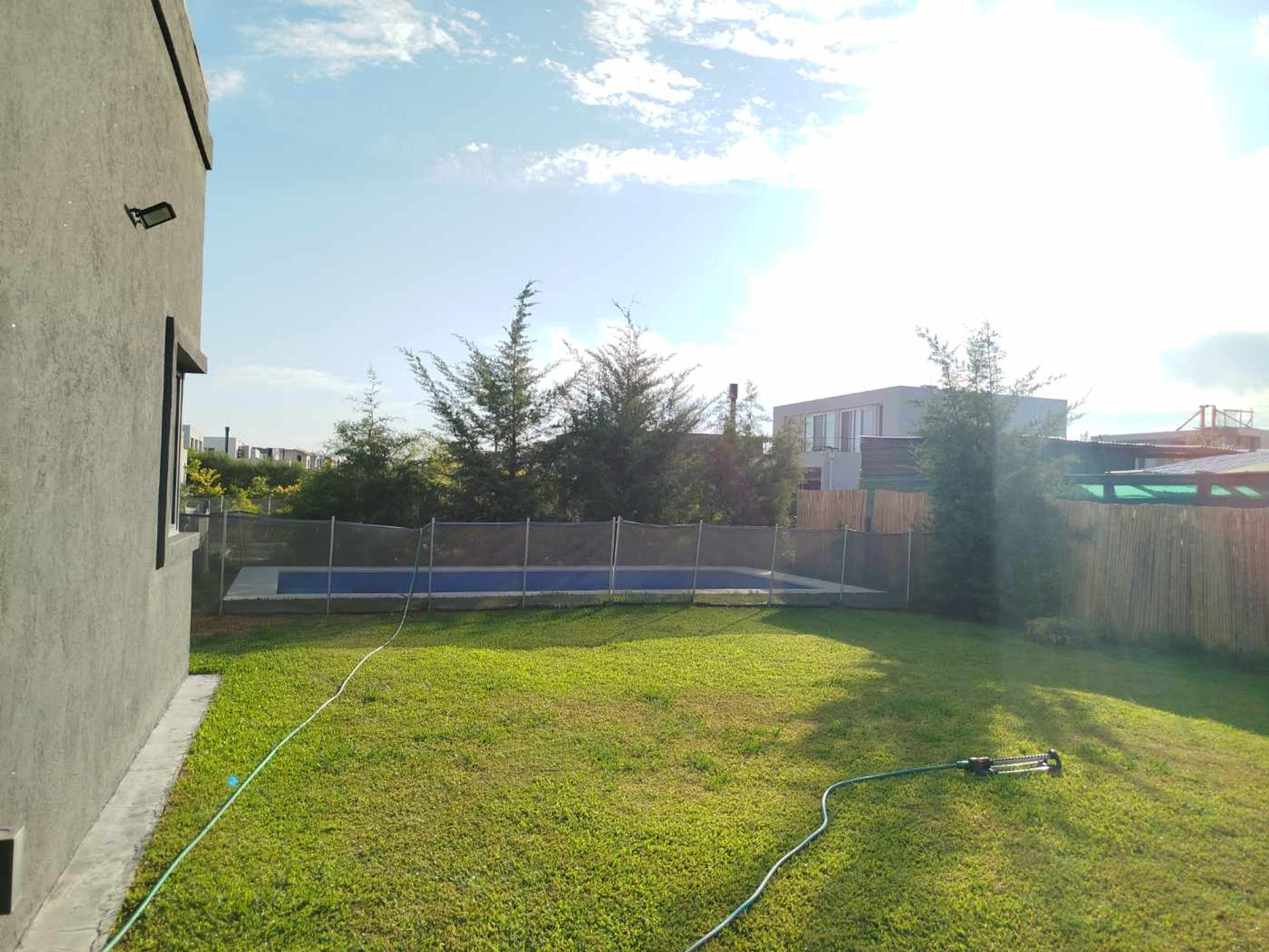 Casa En Venta 5 Amb. Barrio Carpinchos, Nordelta