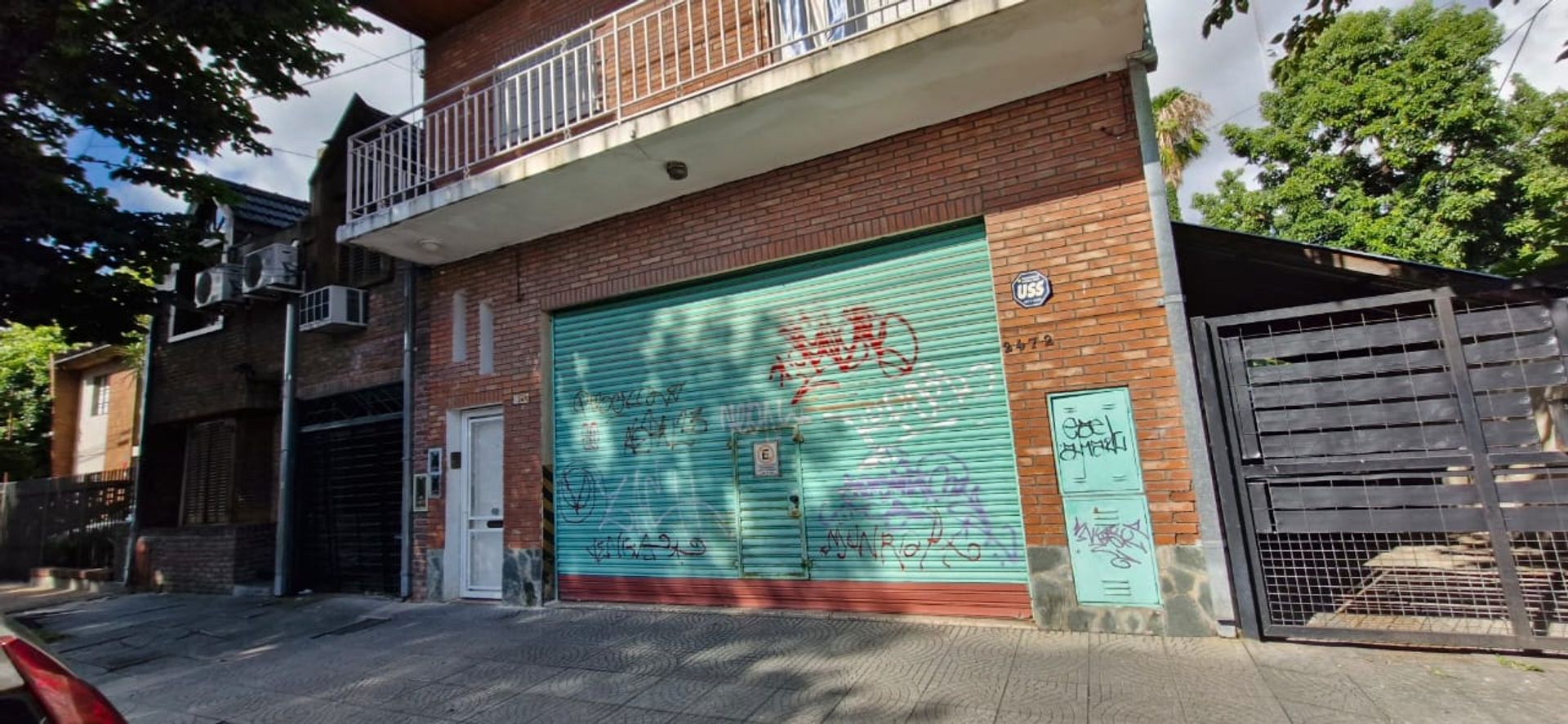 Venta Galpón En Munro 96 Metros