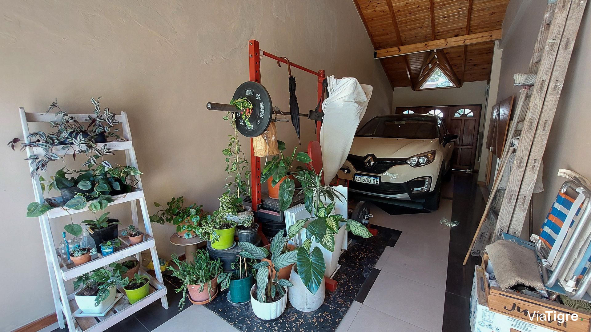 Casa en Venta - Impecable Propiedad - Lote Propio