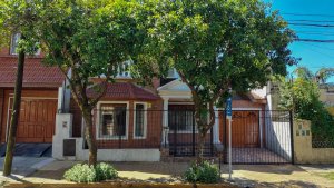 Casa en Venta - Impecable Propiedad - Lote Propio