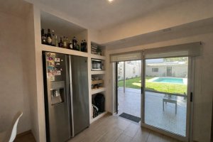 Venta Casa Reciclada Pileta y Parrilla Boulogne