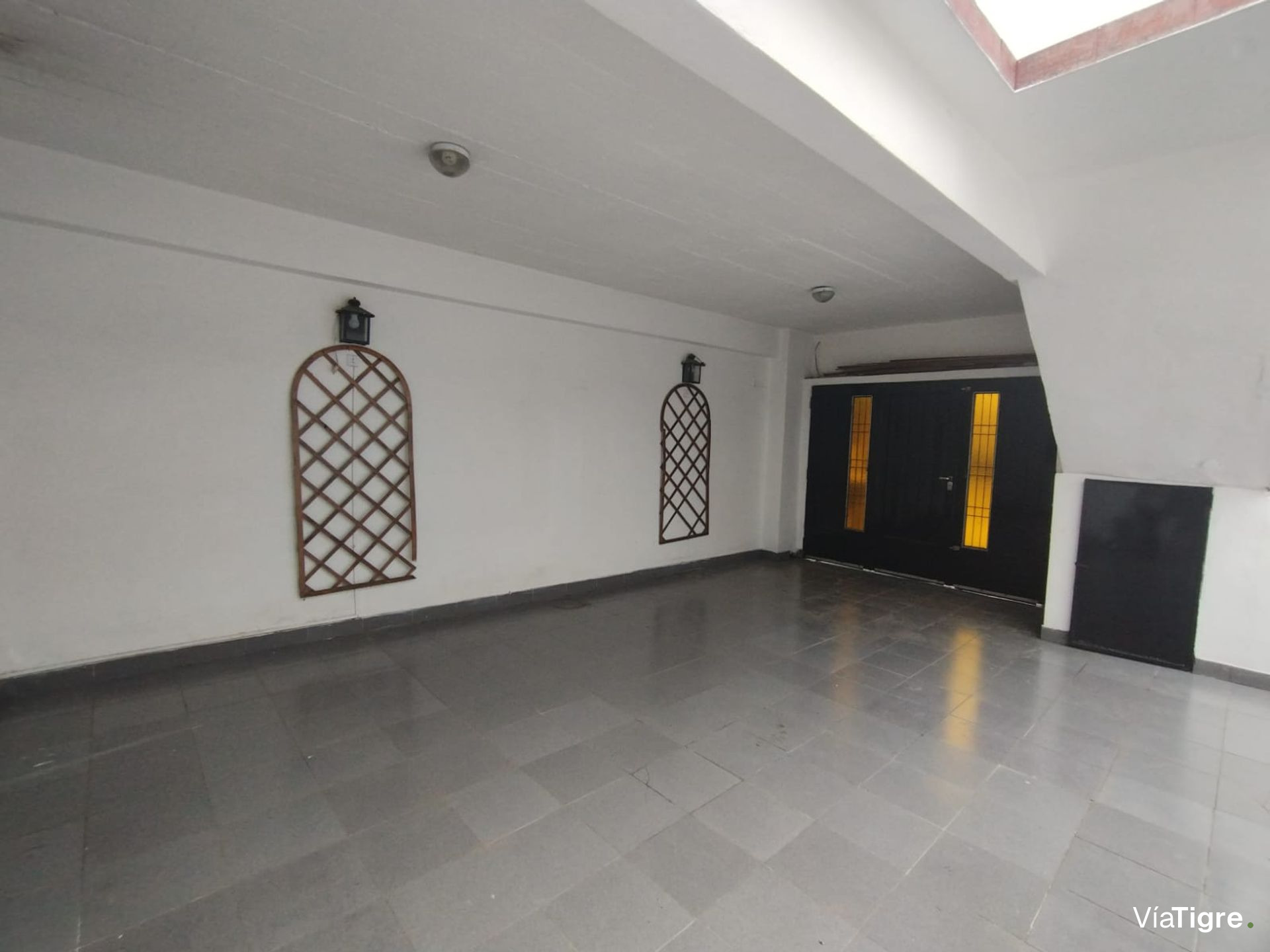 VENTA Casa 4 Amb, cochera y terraza. Villa Adelina