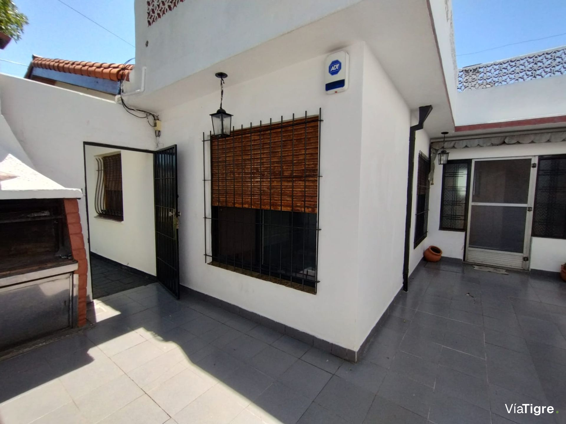 VENTA Casa 4 Amb, cochera y terraza. Villa Adelina