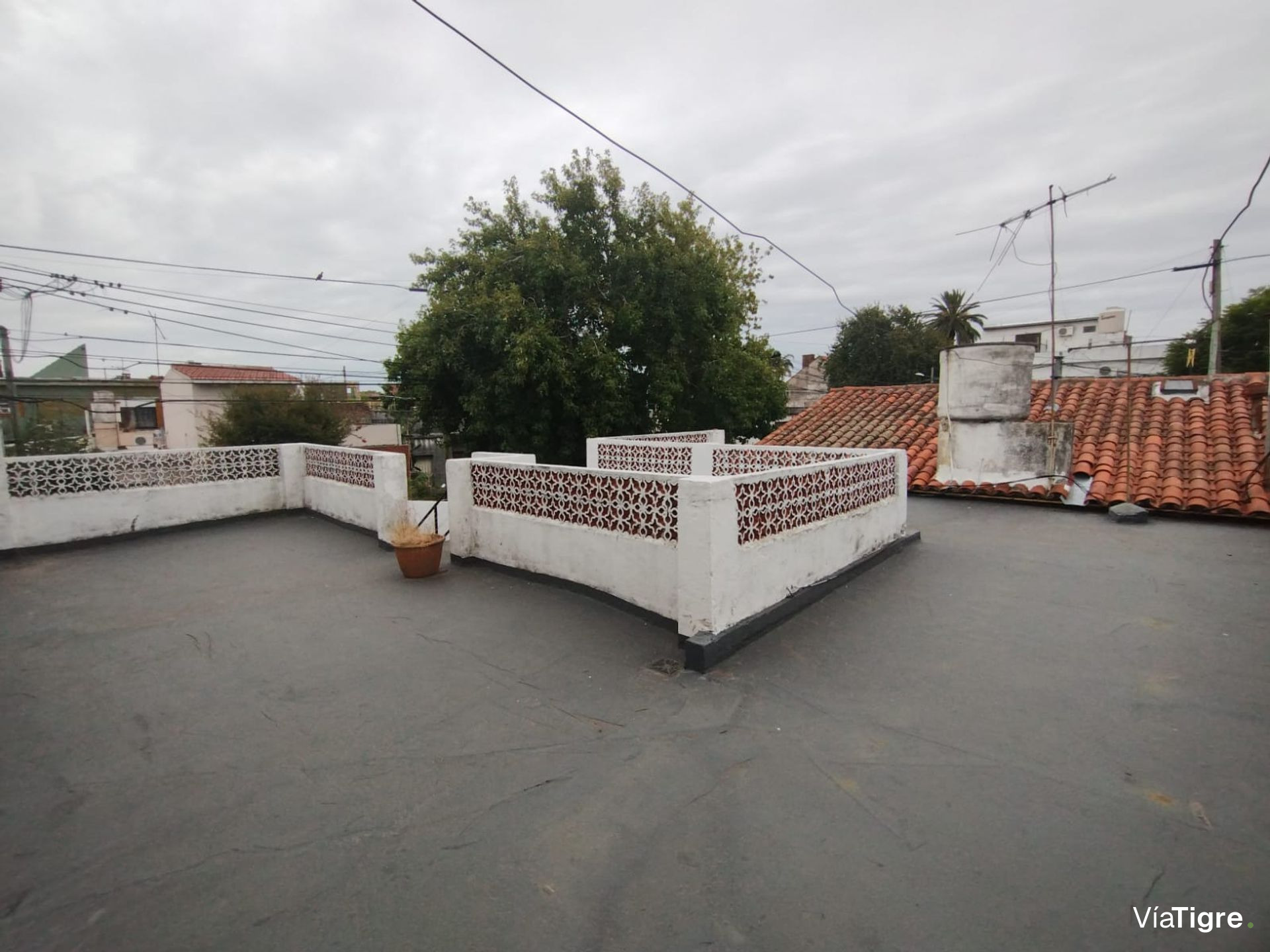 VENTA Casa 4 Amb, cochera y terraza. Villa Adelina