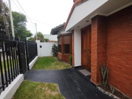 VENTA Casa 4 Amb, cochera y terraza. Villa Adelina