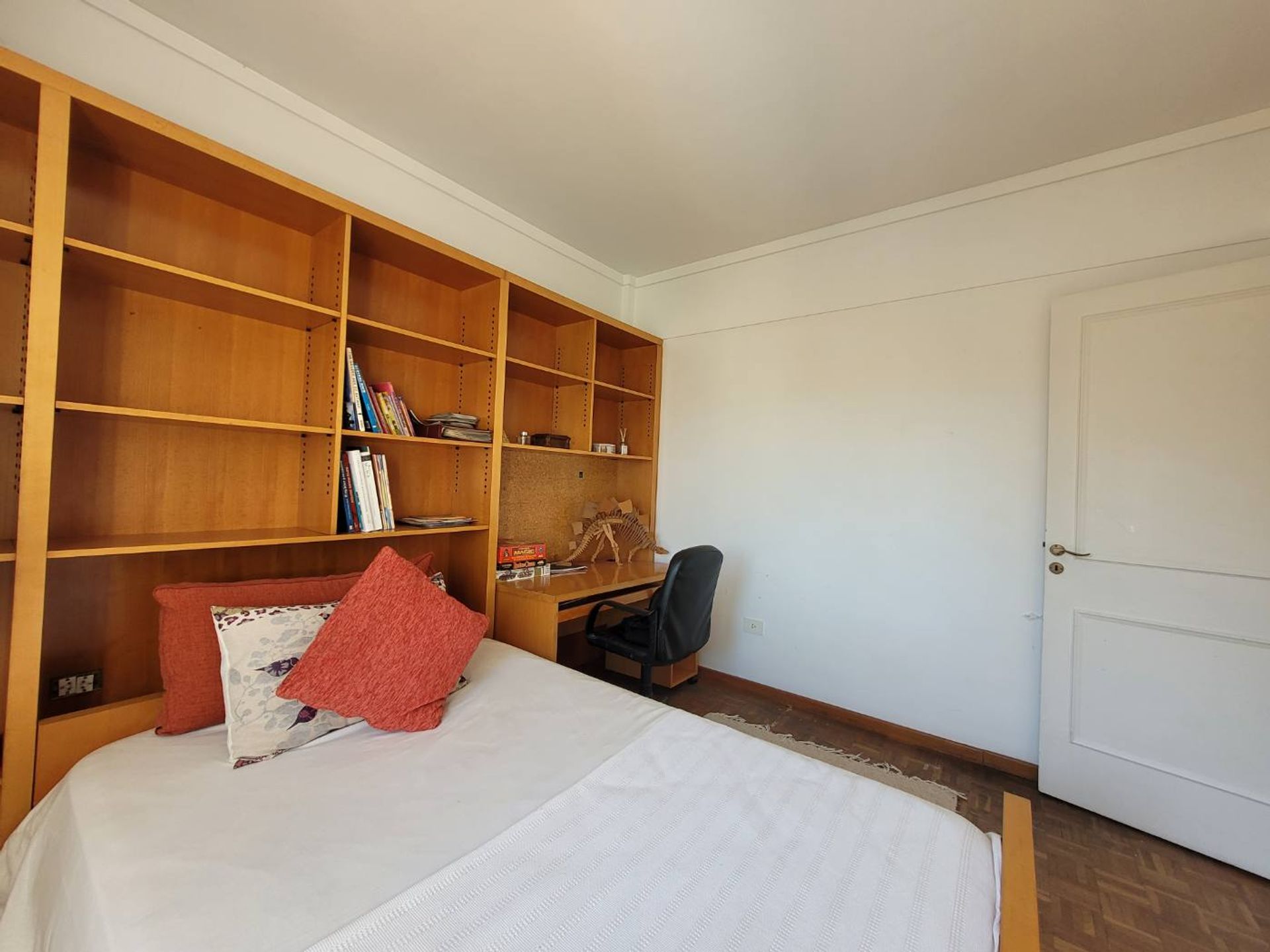 Venta Casa 7 Amb. C/ Parque Y Pileta En Florida