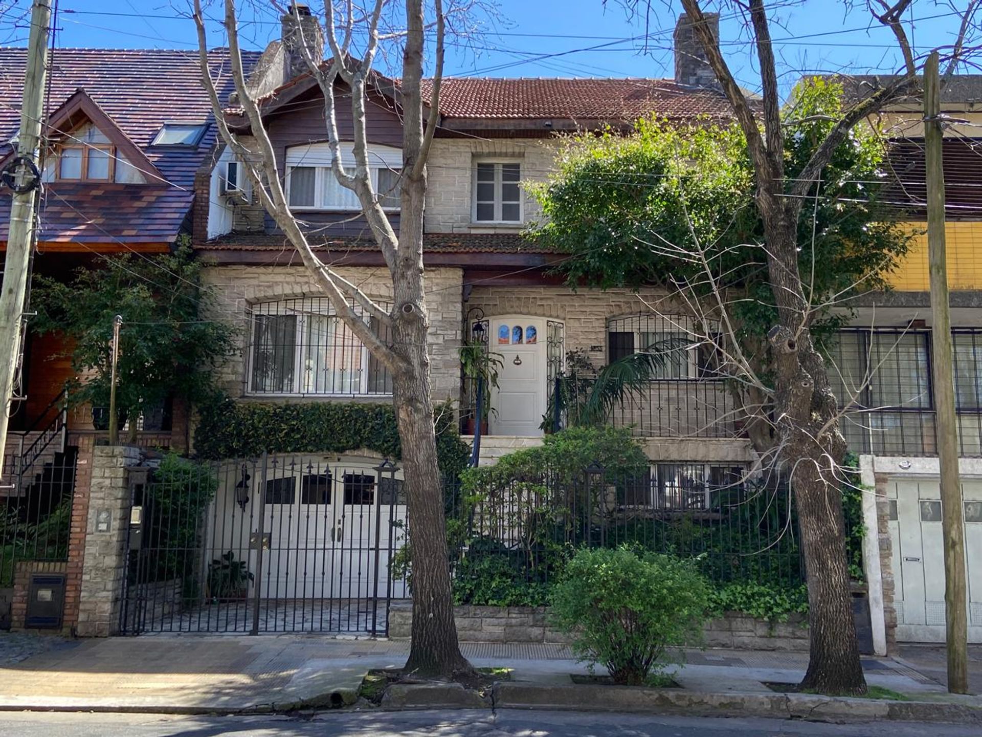 Venta Casa 7 Amb. C/ Parque Y Pileta En Florida