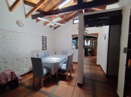 Venta Casa 4 amb con Cochera Parrilla Parque