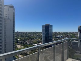 For Rent Apartment 4 rooms, 2 parking spaces, Riverside