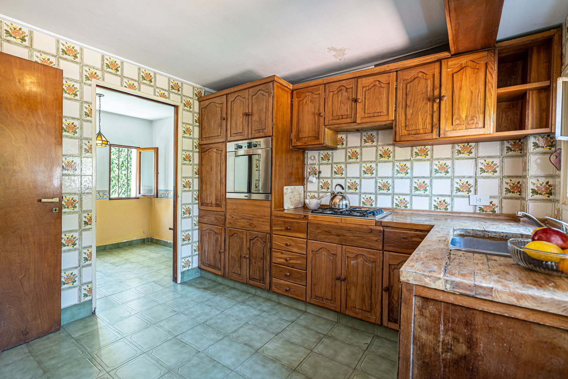 Casa venta 5 amb c/jardín, pileta, quincho. 387 m²