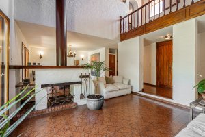 Casa venta 5 amb c/jardín, pileta, quincho. 387 m²