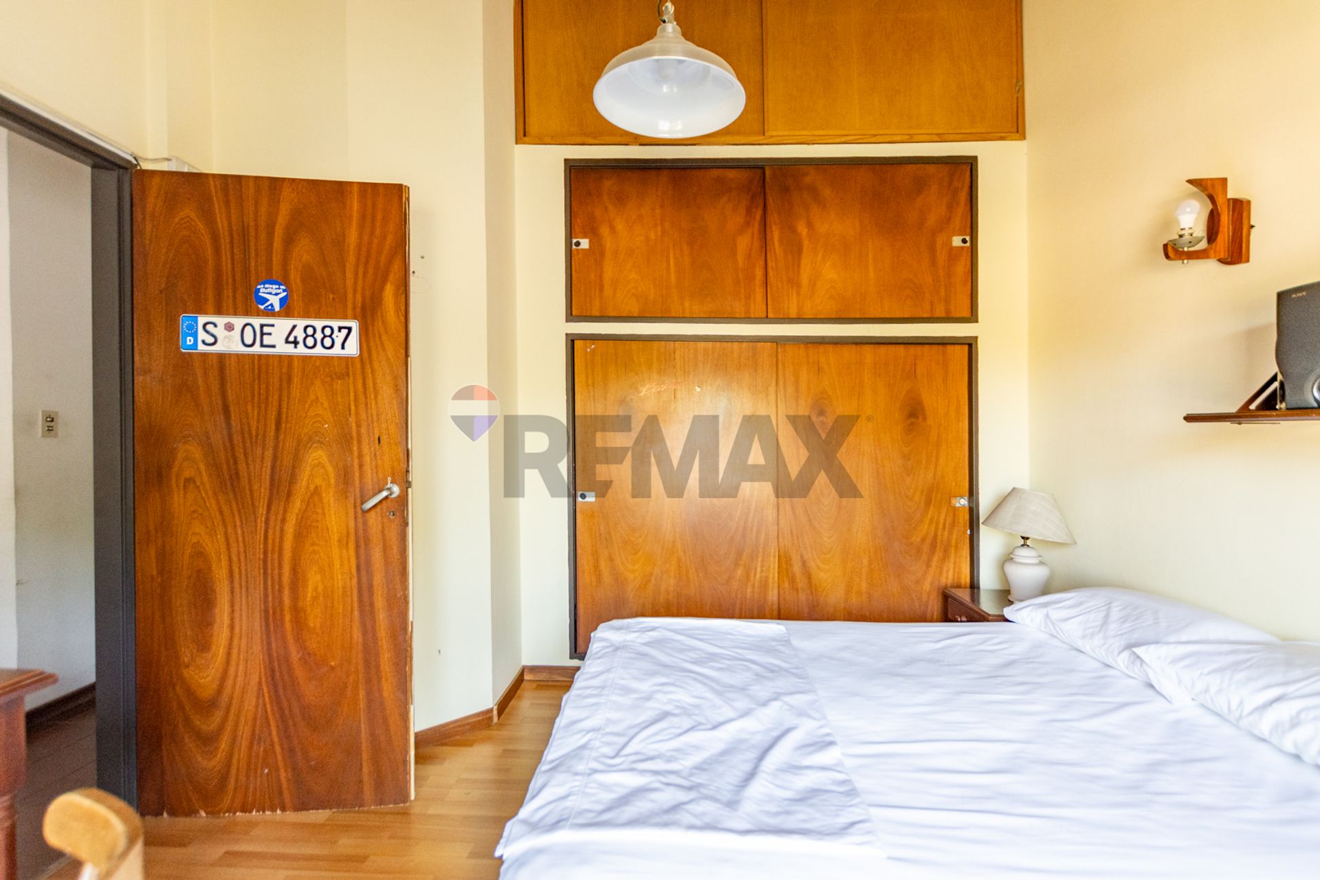 Venta Casa 4 Amb C/Pile Y Quincho En Lopez Camelo