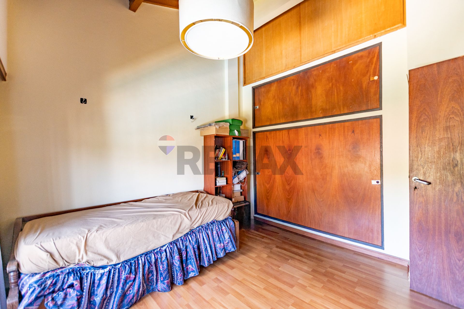 Venta Casa 4 Amb C/Pile Y Quincho En Lopez Camelo