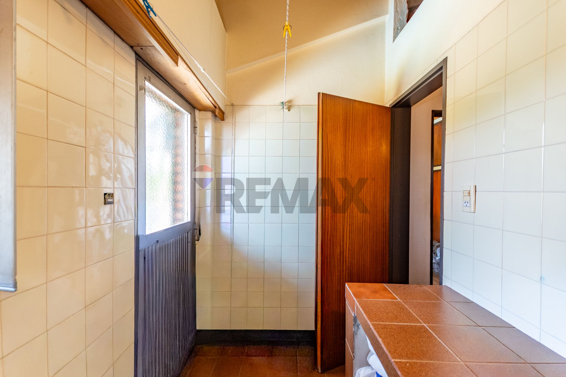 Venta Casa 4 Amb C/Pile Y Quincho En Lopez Camelo