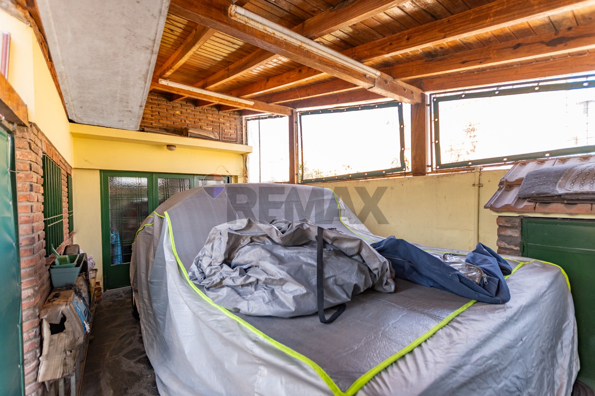 Venta Casa 4 Amb C/Pile Y Quincho En Lopez Camelo