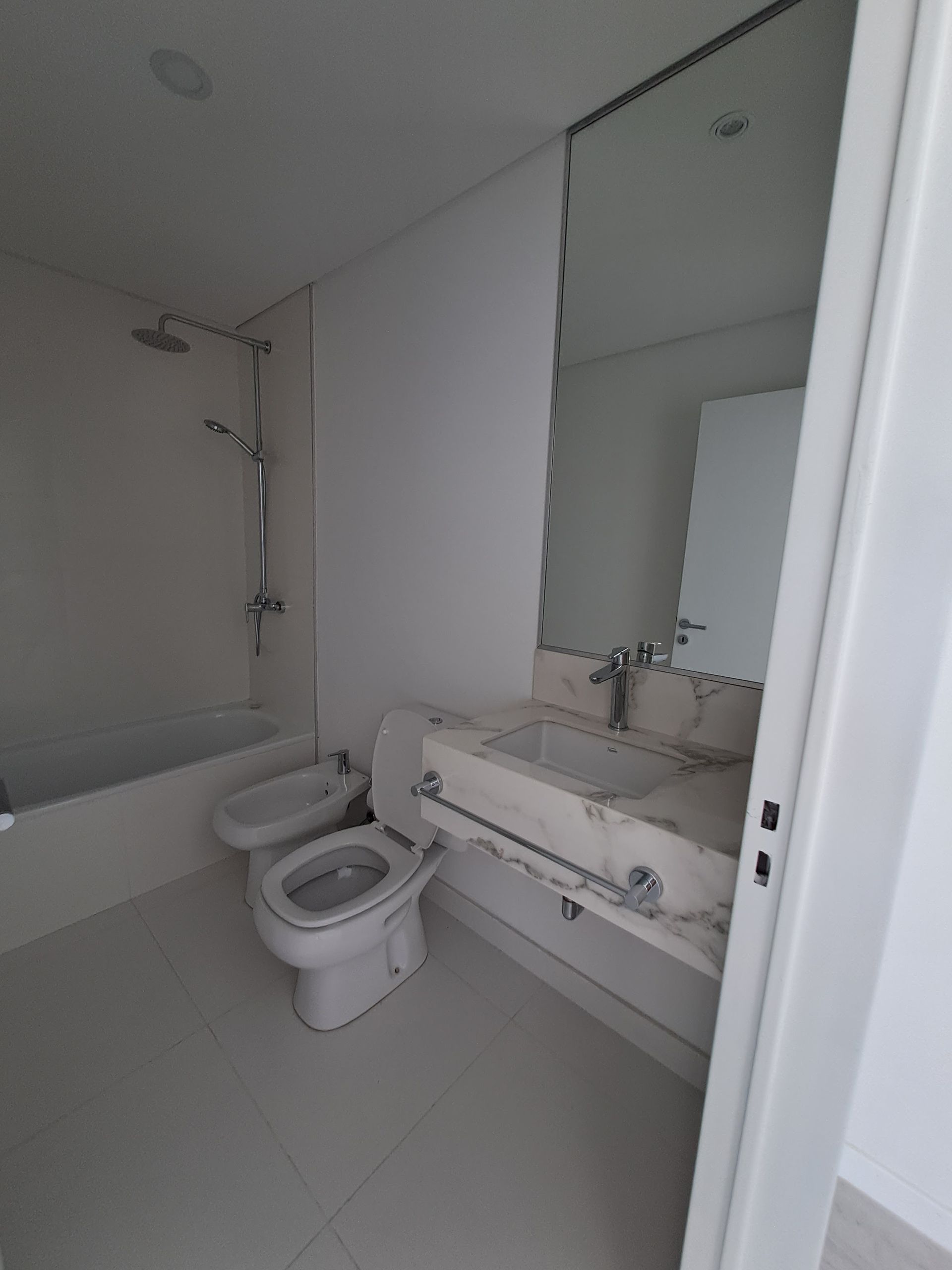 Alquiler Dpto Monoambiente Remeros Beach, Tigre