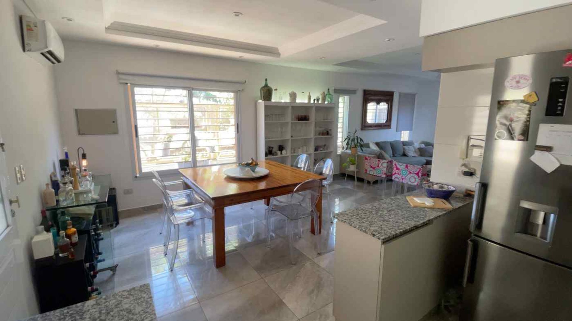 Venta Casa 4 Amb. Patio/Coch Ap Cred. -V. Adelina