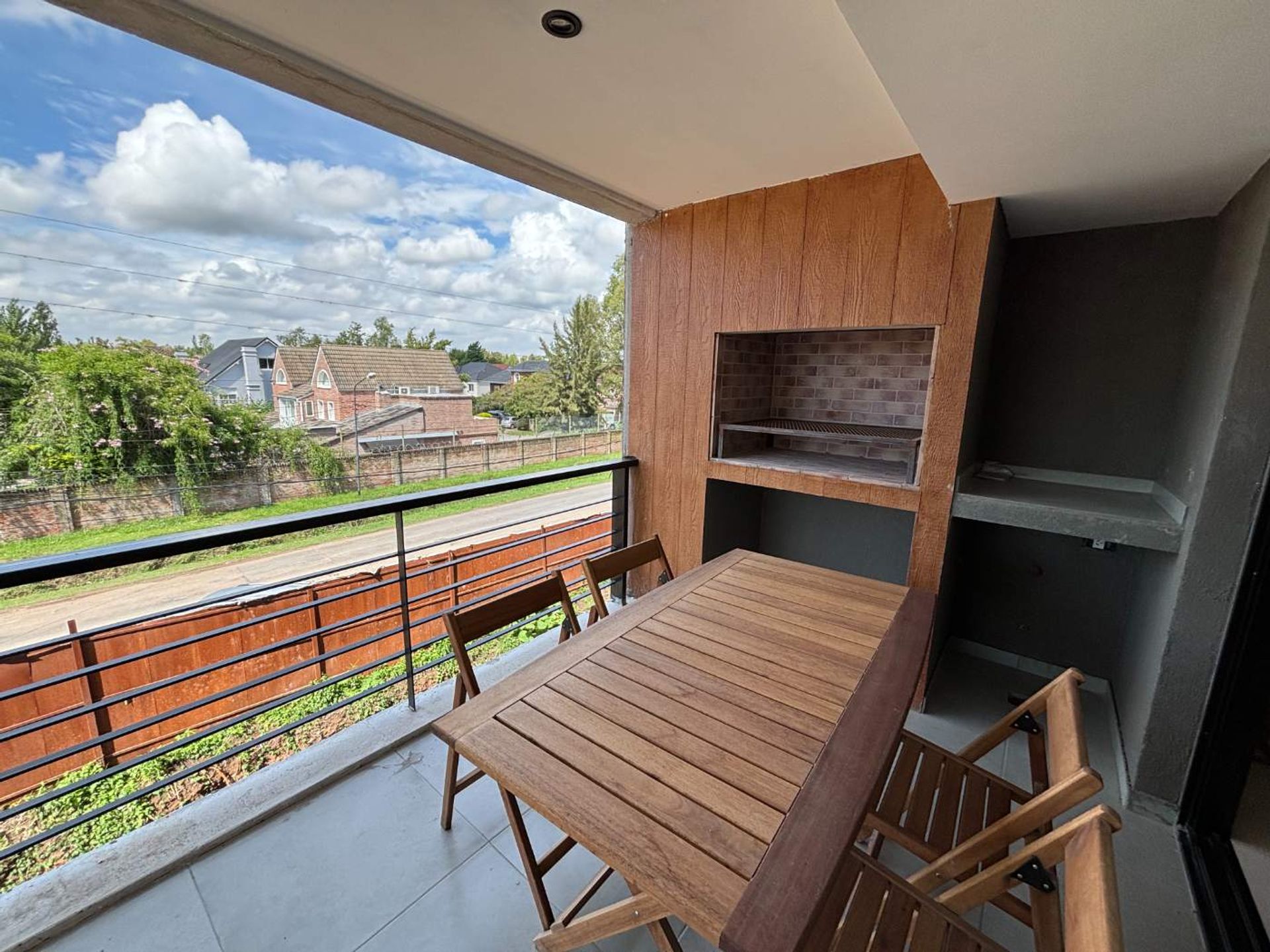Depto. 3 amb.con cochera en Venta- El Talar, Tigre