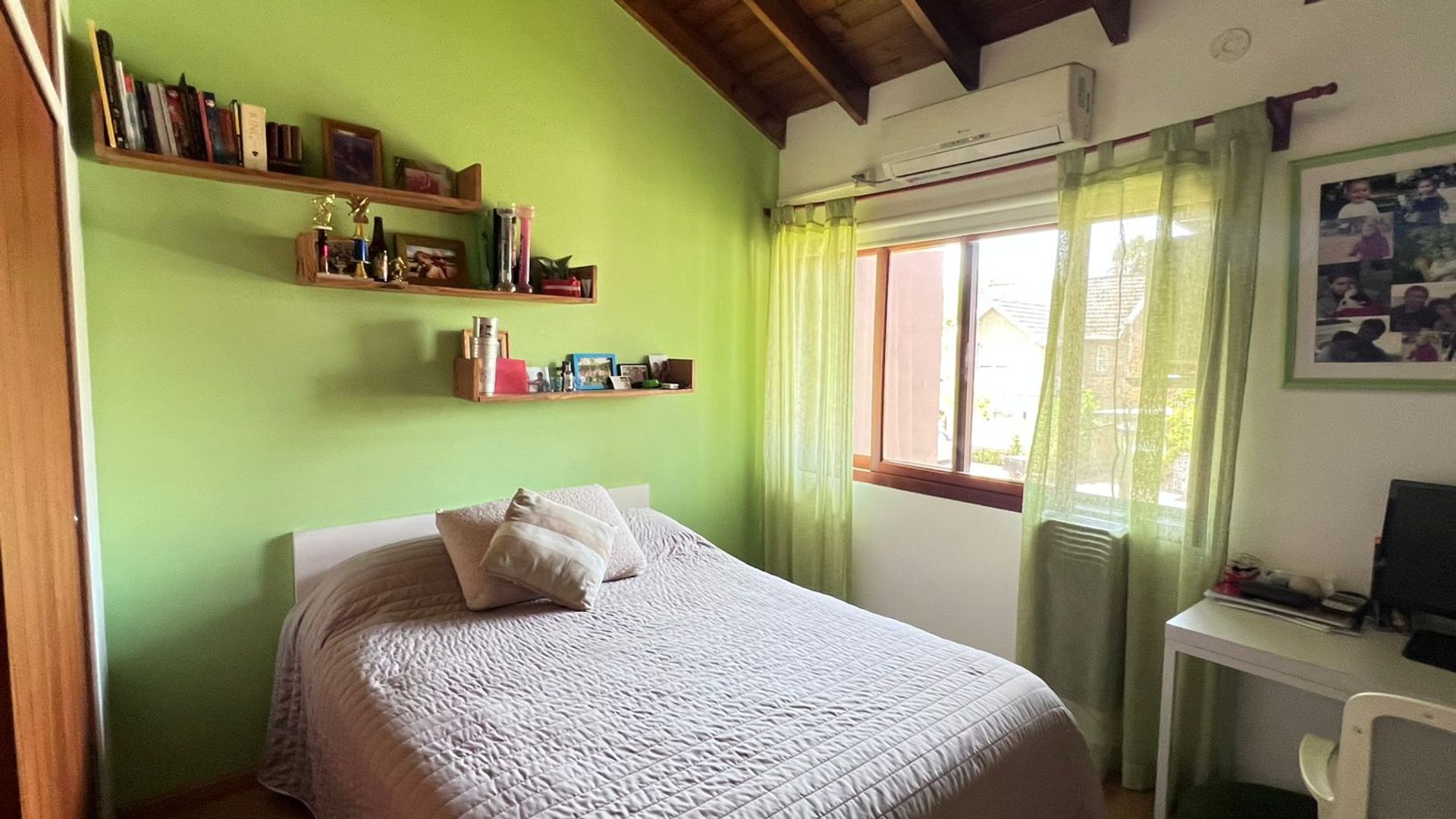 Casa En Barrio Tres Horquetas. San Fernando