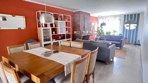 Casa En Barrio Tres Horquetas. San Fernando