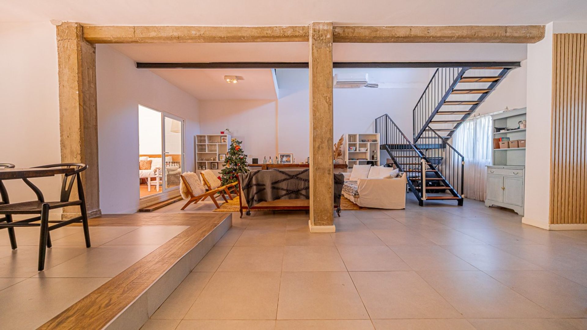 Venta Casa 4 Ambientes Totalmente Reciclada