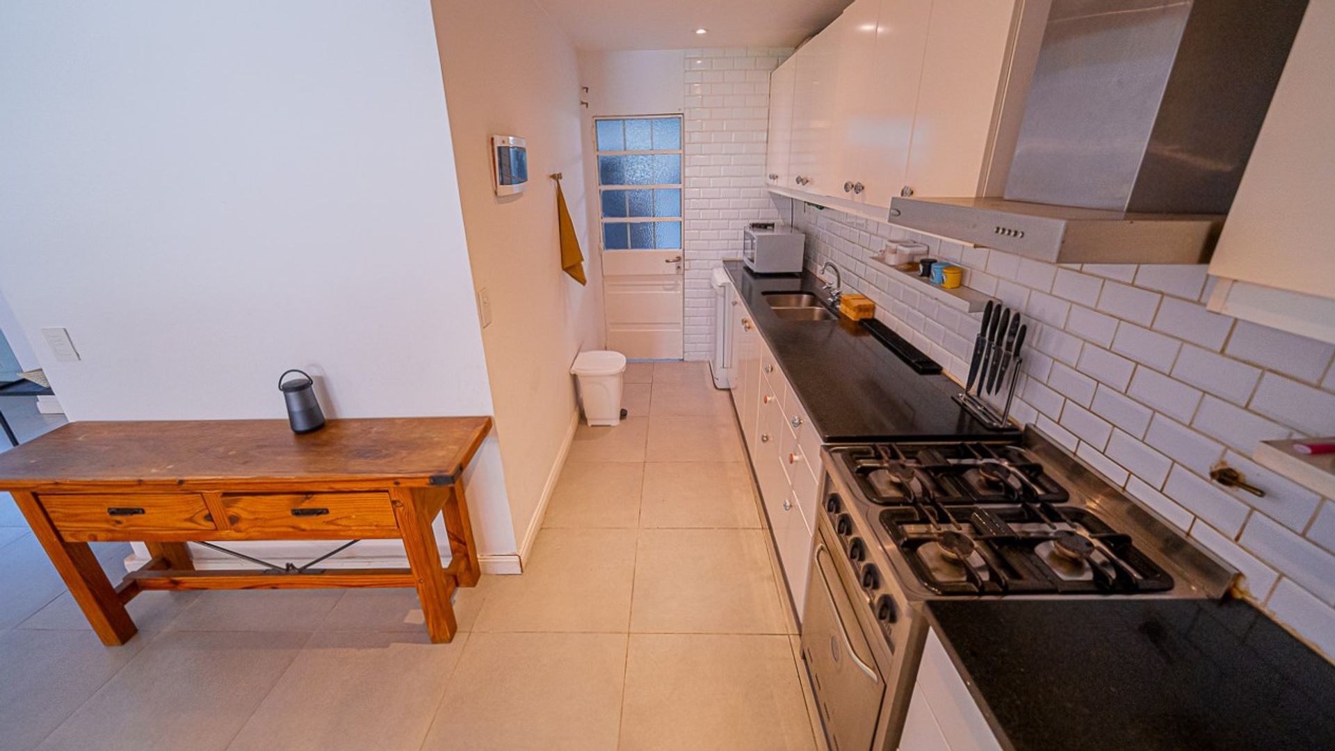 Venta Casa 4 Ambientes Totalmente Reciclada