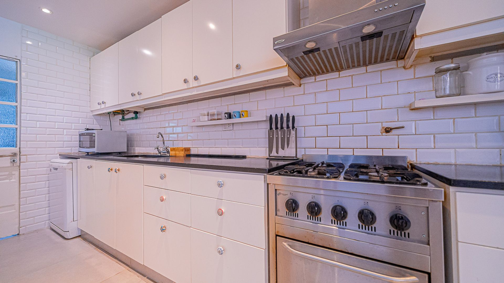 Venta Casa 4 Ambientes Totalmente Reciclada