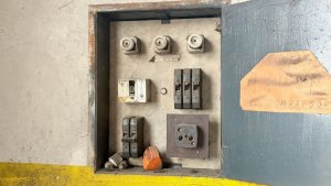 Shop/Workshop/Warehouse for Sale in Olivos, Good Access