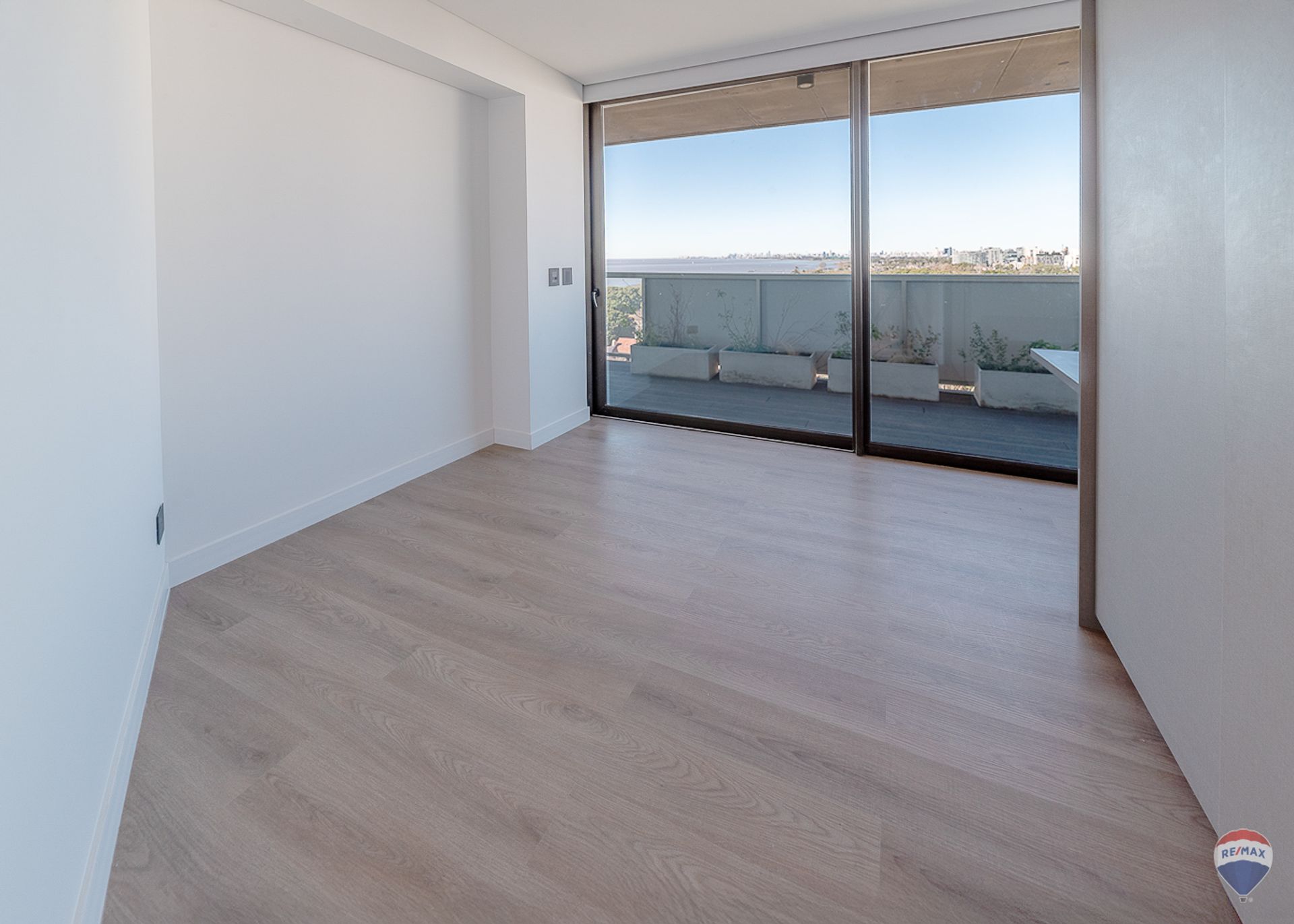 Semipiso de lujo vista abierta al rio, La Lucila