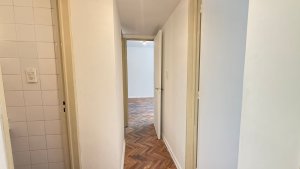 Sale Apartment 4 rooms front, balcony Olivos