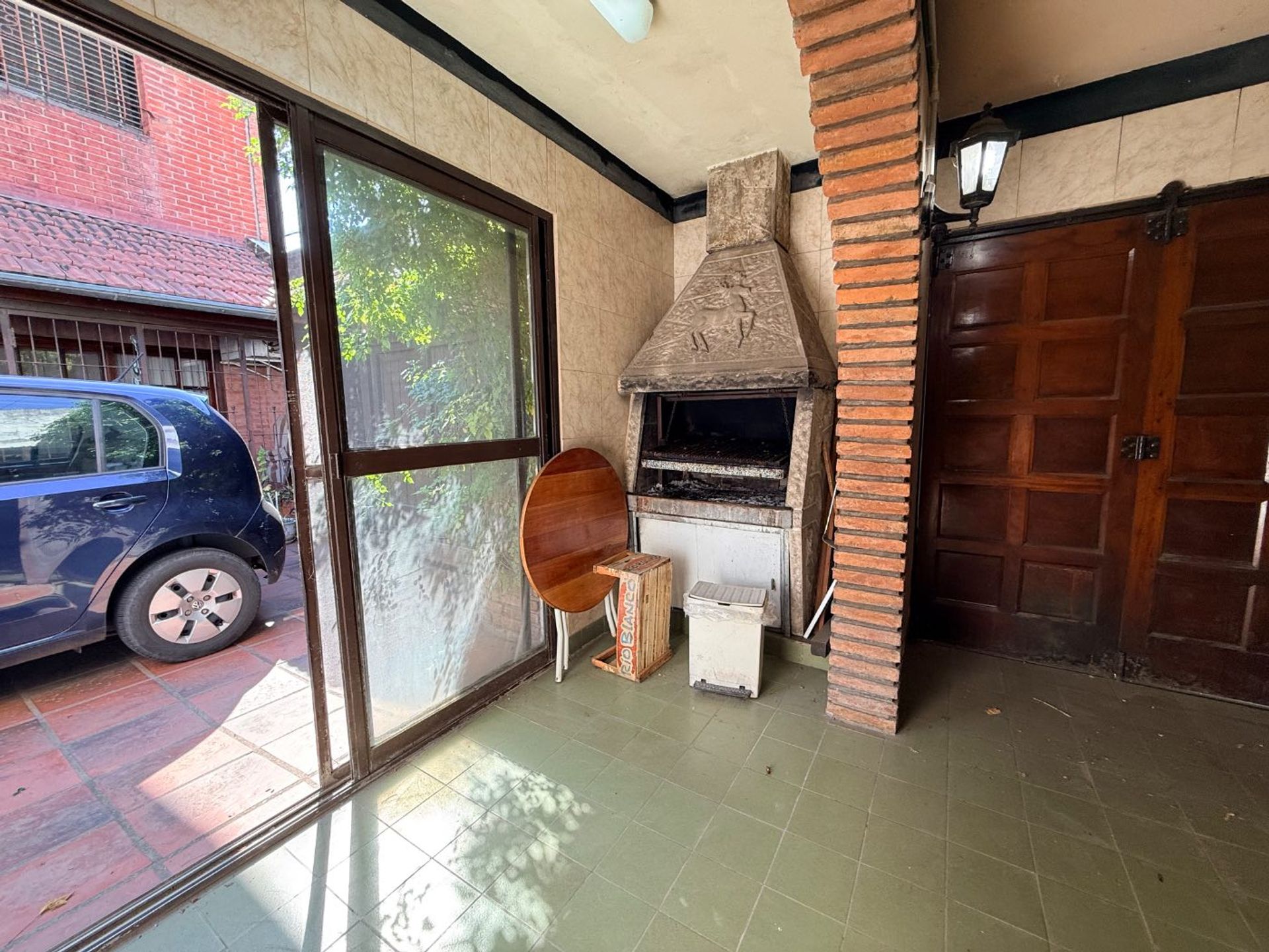 Venta casa 4 ambientes con cochera Martinez