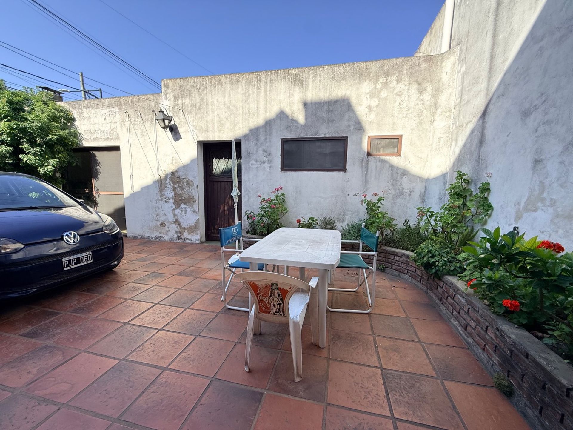Venta casa 4 ambientes con cochera Martinez