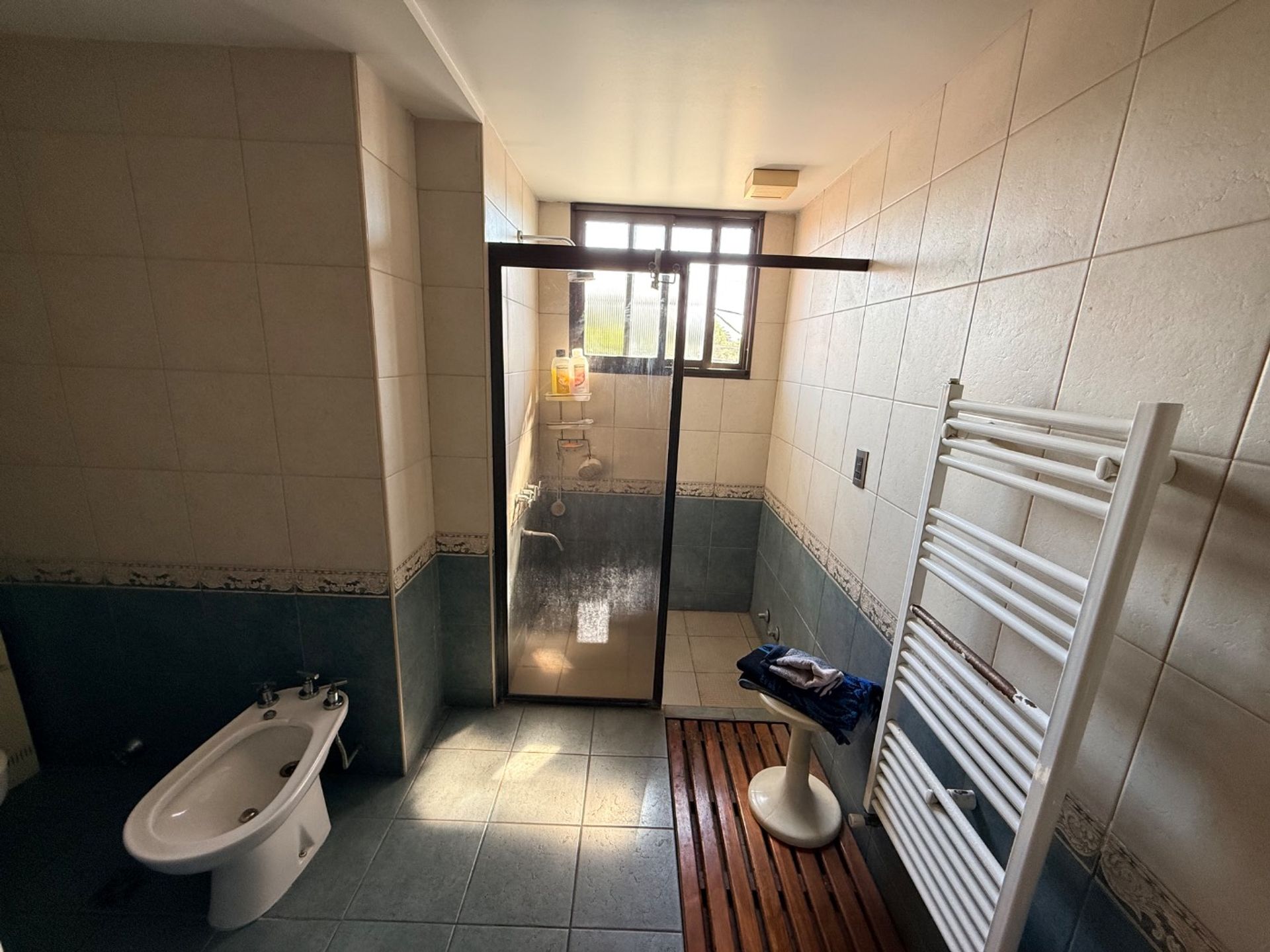 Venta casa 4 ambientes con cochera Martinez