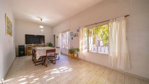 Venta Casa 4 Ambientes En Munro Cochera Y Terraza